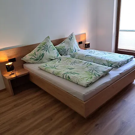 Schatzhof يوخبرغ